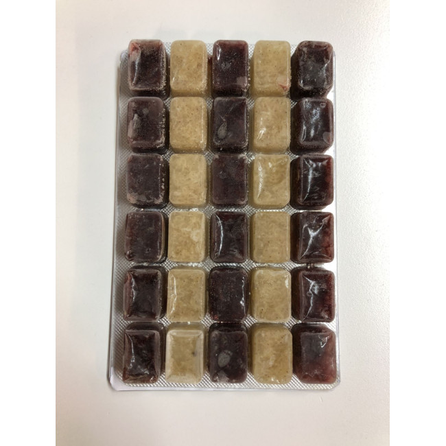 AKWEN Šaldytas pašaras žuvims DUET (raudonos ir baltos lervos) 100g